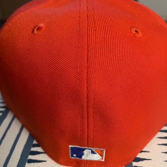 *NWT* MLB New York ”25th Anniversary Miracle Mets” New Era Fitted Cap 7 7/8” - Picture 4 of 7